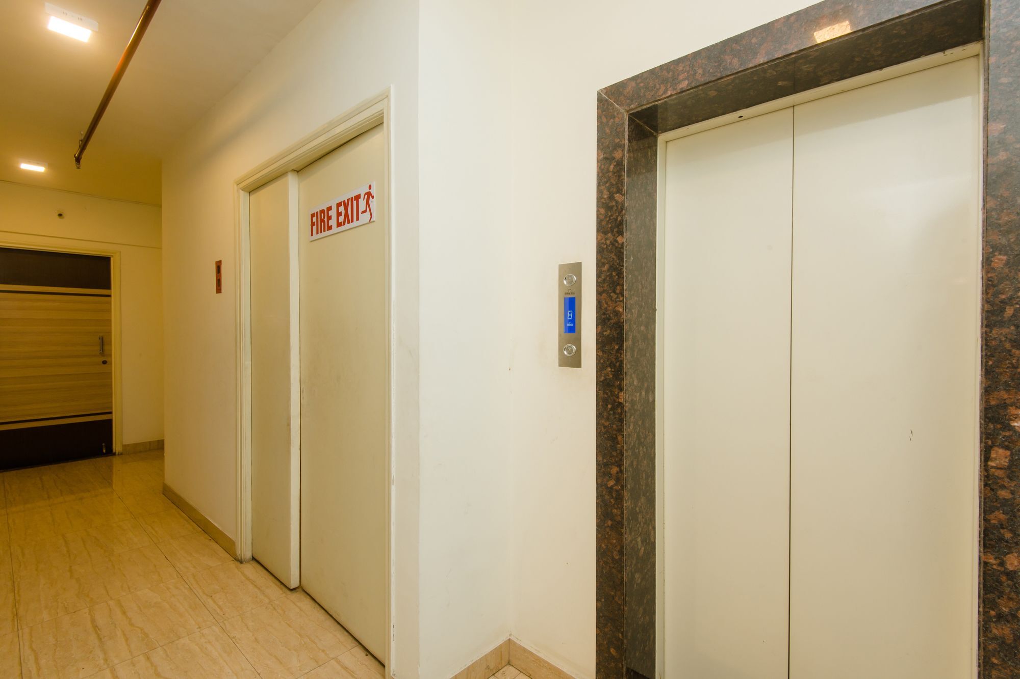 Oyo 11441 Hotel Blue Bells Residency Mumbai Ngoại thất bức ảnh